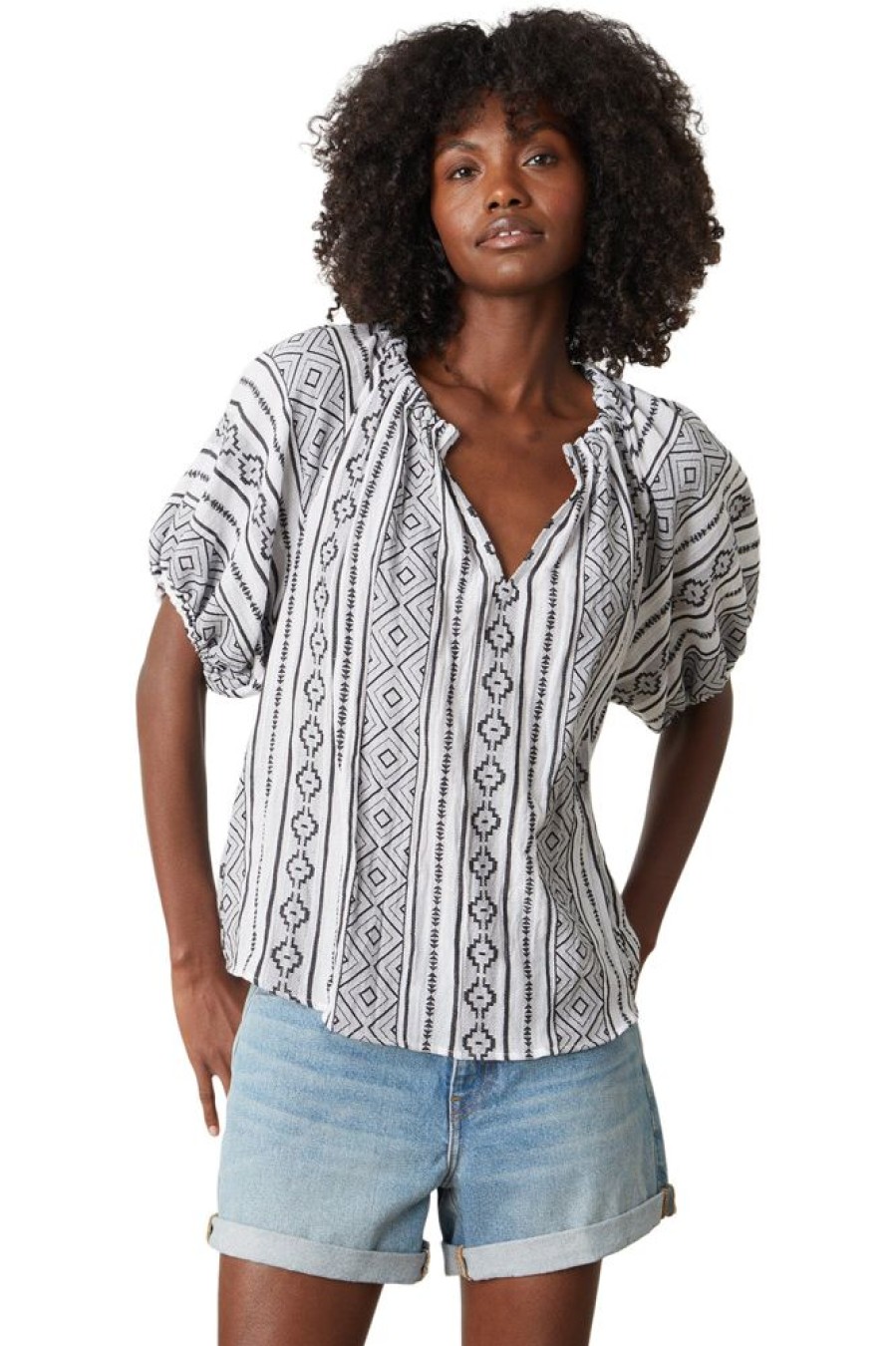 Tops VELVET | Velvet Kimmy Jacquard Boho Top In Black White Black-White