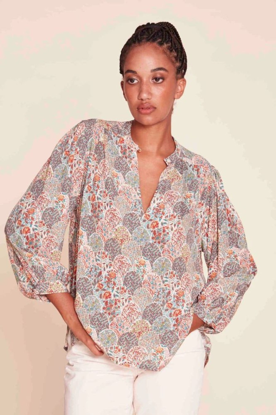 Tops Trovata | Trovata Birds Of Paradis Bailey Blouse In Desert Scallop